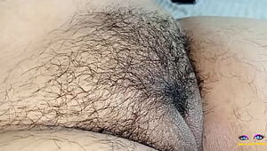 Hairy armpits chubby indian desi wife shaving pussy